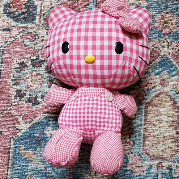 Hello Kitty Plush - Picture 2 of 5